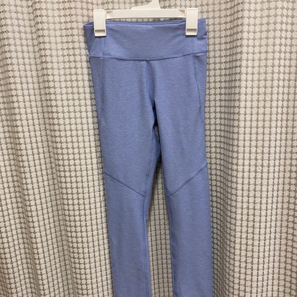 Blue leggings
